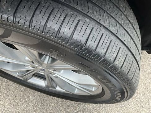 Used 2022 Ford Explorer Limited RWD image 6