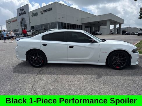 Used 2022 Dodge Charger R/T w/ Blacktop Package RWD image 13