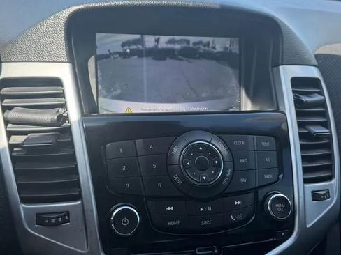 Used 2014 Chevrolet Cruze LT w/ RS Package image 7