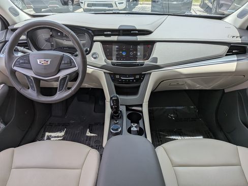 Used 2024 Cadillac XT5 Premium Luxury w/ Technology Package FWD image 17