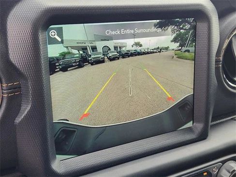 Certified 2023 Jeep Gladiator Overland AWD/4WD image 22