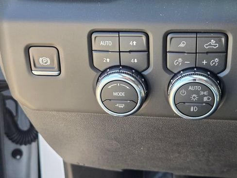 New 2026 GMC Sierra 1500 AT4X AWD/4WD image 28