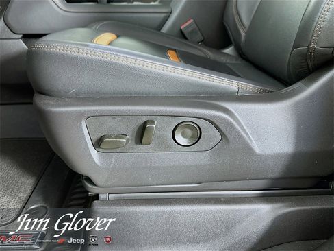 Used 2026 GMC Sierra 1500 AT4 w/ AT4 Premium Package image 28