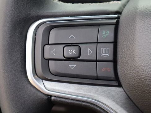 Used 2023 Jeep Wagoneer Series II RWD image 14