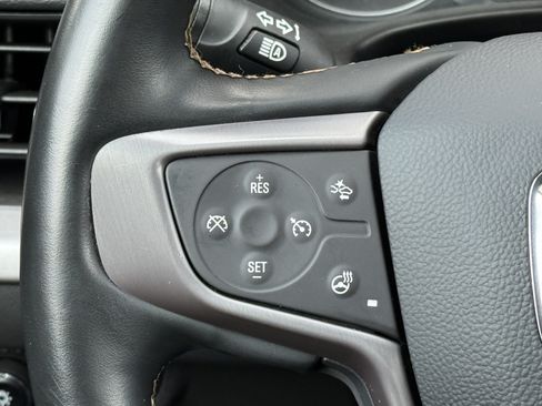 Used 2023 GMC Terrain AT4 w/ LPO, Floor Liner Package AWD/4WD image 32