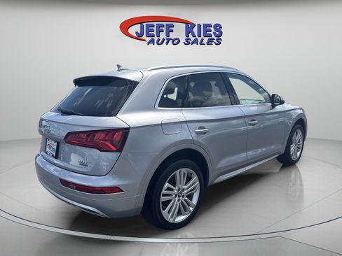 Used 2018 Audi Q5 2.0T Premium Plus w/ Premium Plus Package AWD/4WD image 5