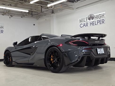 Used 2020 McLaren 600LT Spider image 38