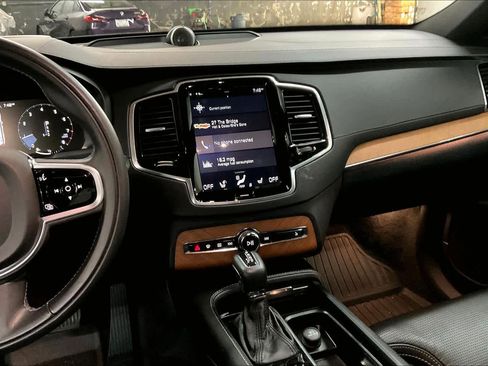 Used 2019 Volvo XC90 T6 Inscription w/ Advanced Package image 9