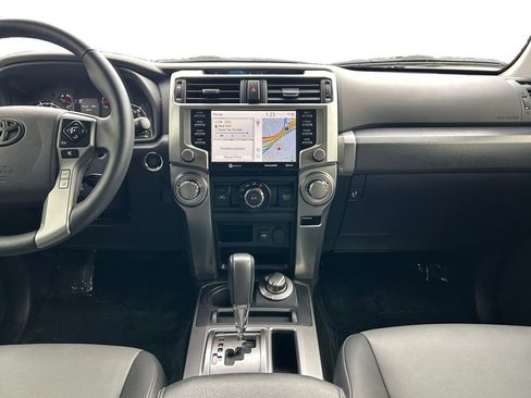 Used 2022 Toyota 4Runner SR5 Premium image 12