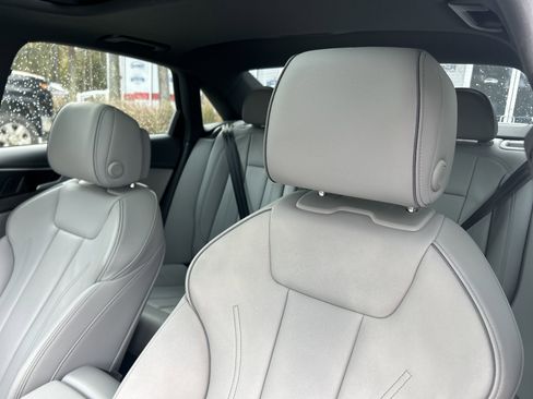 Used 2023 Audi A4 2.0T Premium Plus image 13