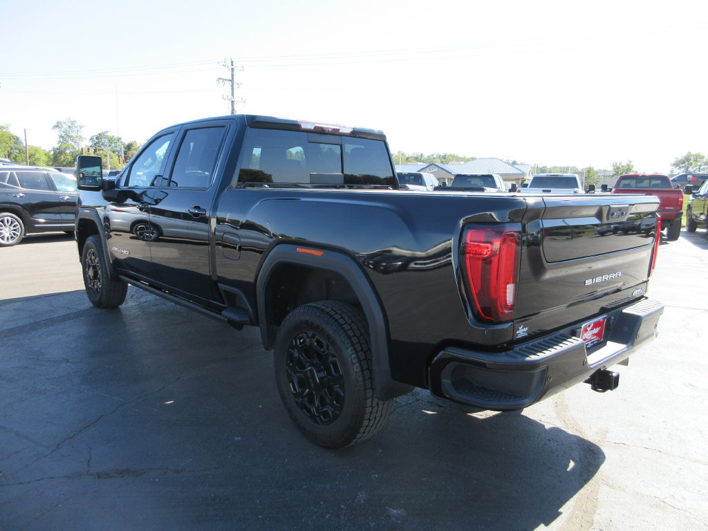 Used 2021 GMC Sierra 2500 AT4 w/ AT4 Premium Plus Package AWD/4WD image 9