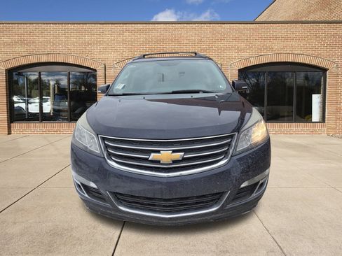 Used 2016 Chevrolet Traverse LT image 7