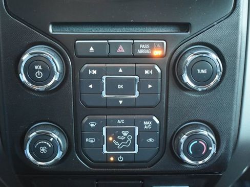 Used 2013 Ford F150 XLT w/ Luxury Equipment Group image 25