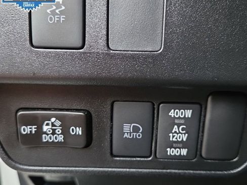 Used 2021 Toyota Tacoma TRD Off-Road w/ Technology Package image 24