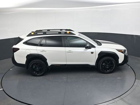 Used 2025 Subaru Outback Wilderness w/ Wilderness Package image 25