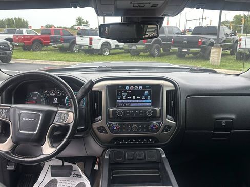 Used 2018 GMC Sierra 3500 Denali w/ Duramax Plus Package AWD/4WD image 27