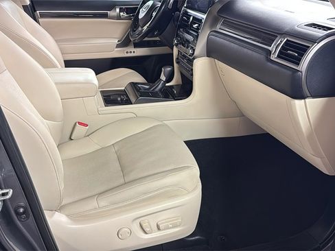 Certified 2023 Lexus GX 460 Premium w/ Premium Package image 10