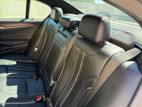 Used 2019 BMW 540i xDrive w/ Convenience Package AWD/4WD image 17