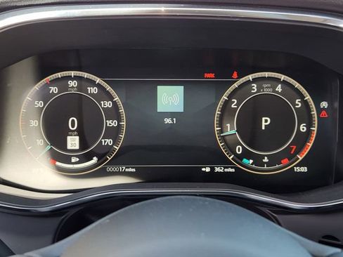 Used 2026 Jaguar F-PACE R-Dynamic S AWD/4WD image 15