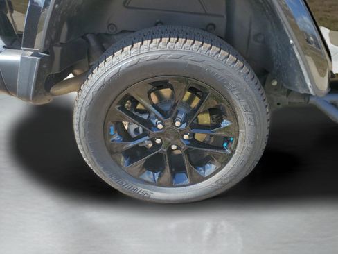 Certified 2023 Jeep Wrangler Unlimited Sahara AWD/4WD image 29