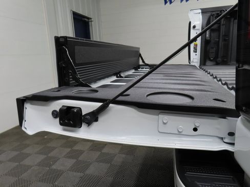 Used 2025 GMC Sierra 2500 AT4 w/ AT4 Premium Plus Package image 44