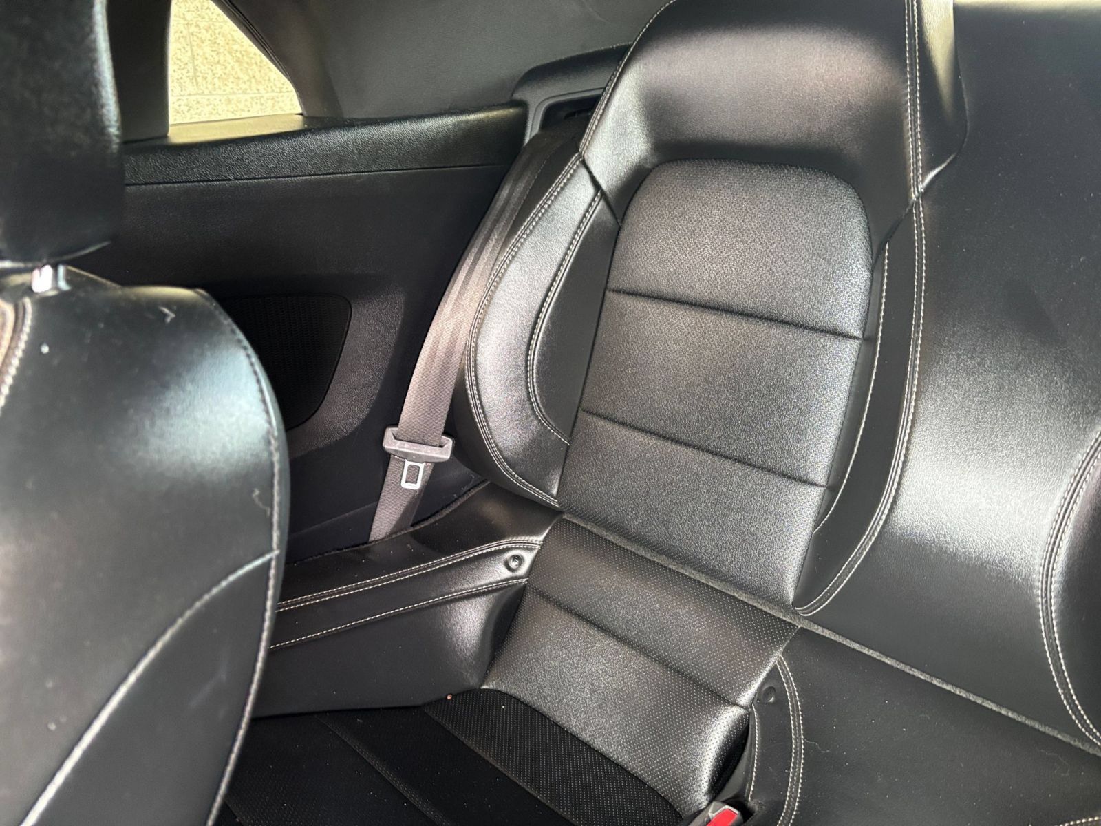 Used 2022 Ford Mustang GT Premium w/ GT Performance Package RWD image 39