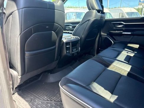 Used 2025 RAM 1500 Laramie w/ Sport Appearance Package AWD/4WD image 16