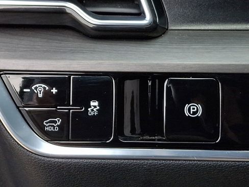 Certified 2023 Kia Sportage X-Line w/ X-Line Premium Package image 23