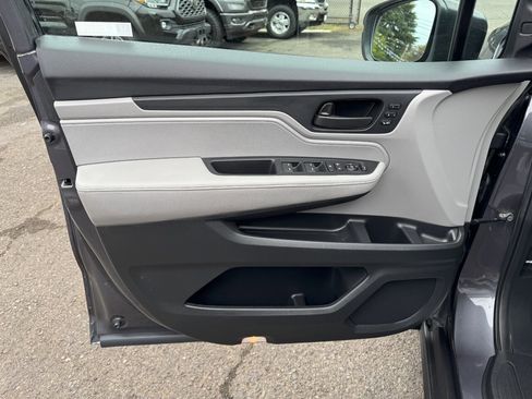 Used 2019 Honda Odyssey EX-L image 12