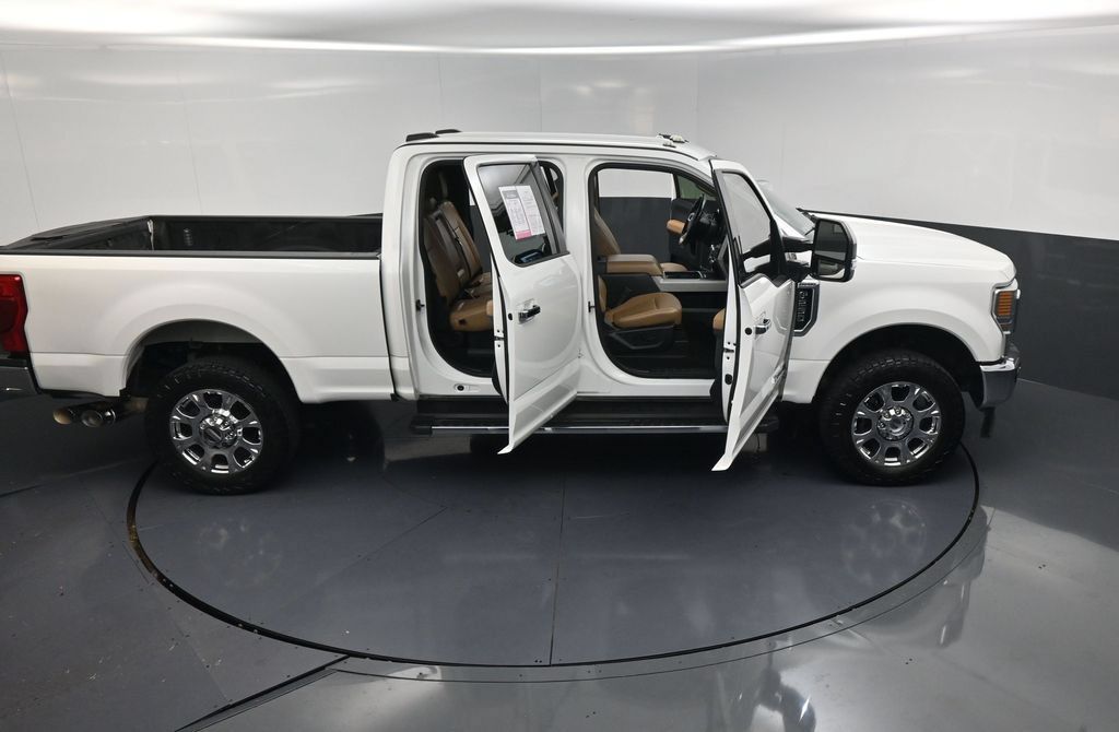 Used 2022 Ford F250 Lariat w/ Lariat Ultimate Package AWD/4WD image 25