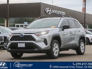 Used 2021 Toyota RAV4 LE video 1