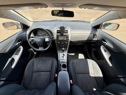 Used 2013 Toyota Corolla S image 11