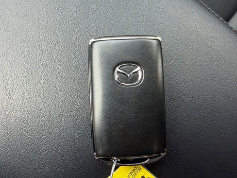 Certified 2026 MAZDA MAZDA3 s Sport FWD image 27