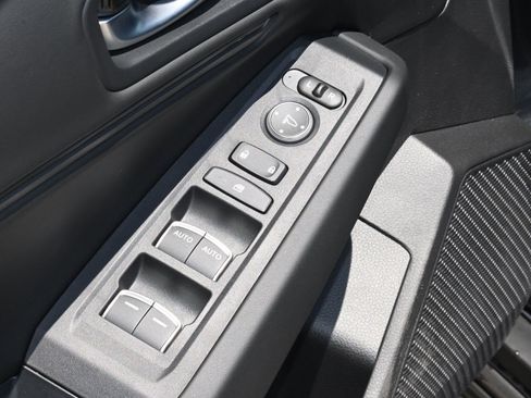 Used 2025 Honda Accord SE image 17