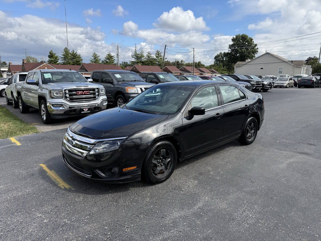 Used 2011 Ford Fusion SE FWD image 3