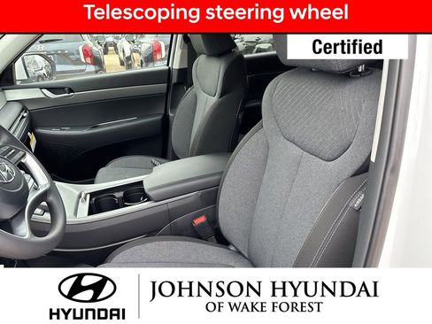 Used 2025 Hyundai Palisade SE image 14
