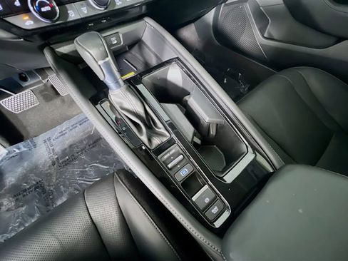 Used 2024 Honda Accord Touring image 25