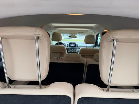 Used 2019 Mercedes-Benz GLS 450 4MATIC image 20