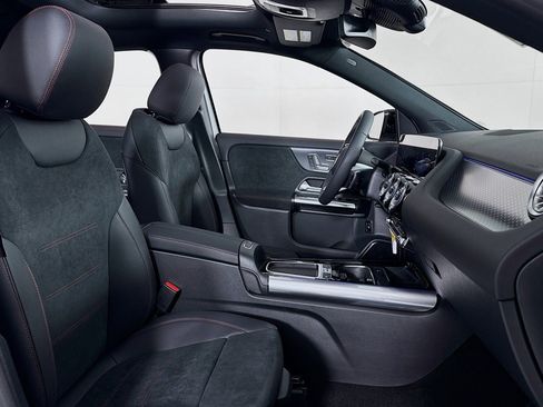 New 2026 Mercedes-Benz GLA 250 image 6