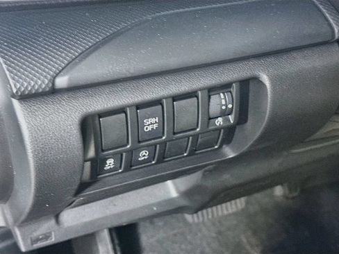 Used 2023 Subaru Forester AWD/4WD image 10