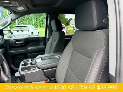 Used 2023 Chevrolet Silverado 1500 Custom AWD/4WD image 17