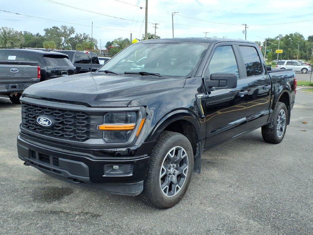 Used 2024 Ford F150 STX AWD/4WD image 3