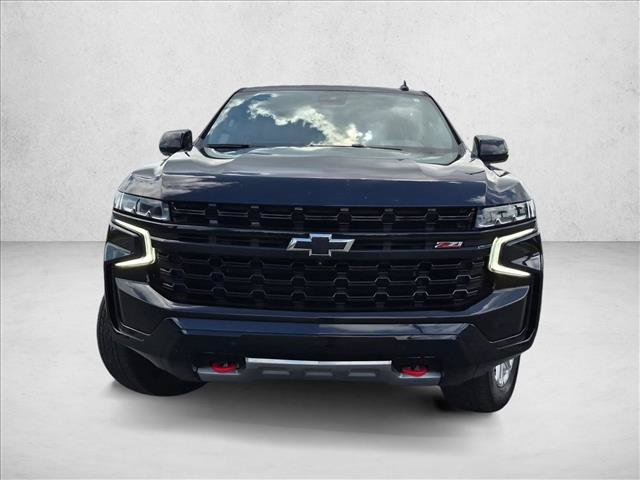 Used 2023 Chevrolet Suburban Z71 w/ Luxury Package AWD/4WD image 2