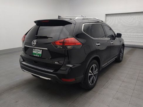 Used 2017 Nissan Rogue SL w/ SL Premium Package FWD image 9