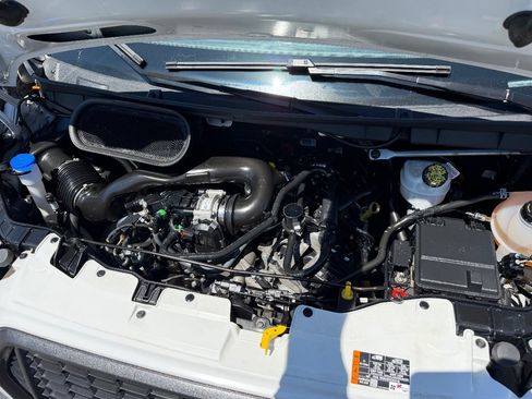 Used 2023 Ford Transit 250 Medium Roof RWD image 26