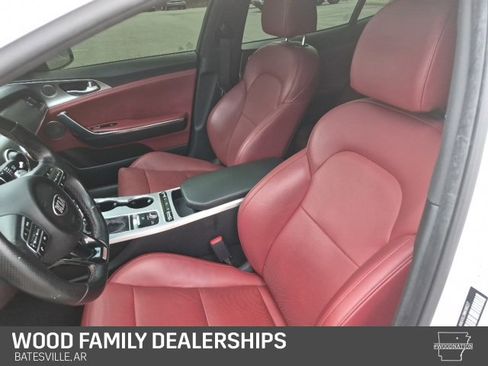 Used 2021 Kia Stinger GT1 image 13