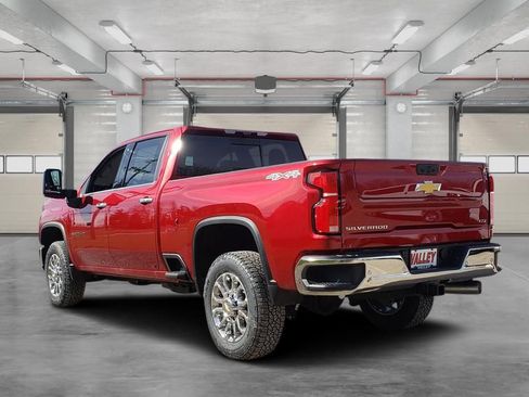 New 2026 Chevrolet Silverado 3500 LTZ w/ LTZ Premium Package image 7