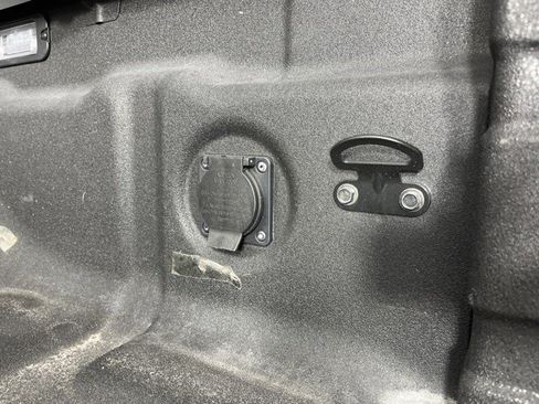 Used 2023 Nissan Frontier PRO-4X w/ Pro-4X Premium Package AWD/4WD image 42