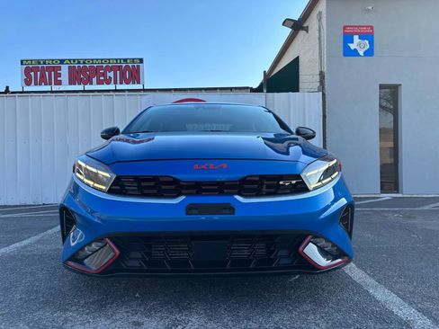 Used 2023 Kia Forte GT w/ GT2 Package image 8