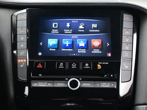 Used 2019 INFINITI QX50 Essential w/ Premium Heat Package image 21